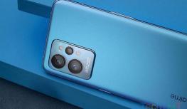 最适合玩游戏的骁龙8旗舰手机，真我GT2 Pro全新钛蓝配色开售