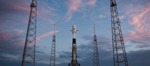 SpaceX下月展开国际空间站新任务：阿迪达斯等商家有效载荷将搭载升空
