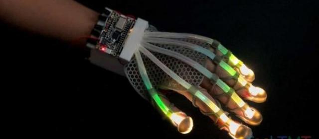 康奈尔可拉伸传感器可重新定义软机器人和虚拟现实技术