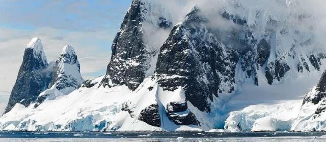 南极洲异象频发：地震严重时每天晃上千次