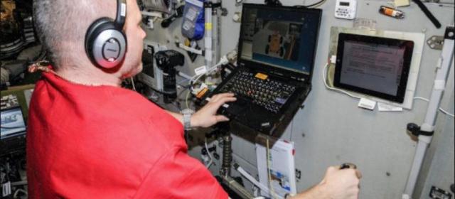 国际空间站俄"星辰"号舱段已被隔离 下月中旬前将寻找第二个漏气点
