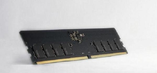 金邦DDR5内存即将发售：自带RGB灯效、最高7200MHz